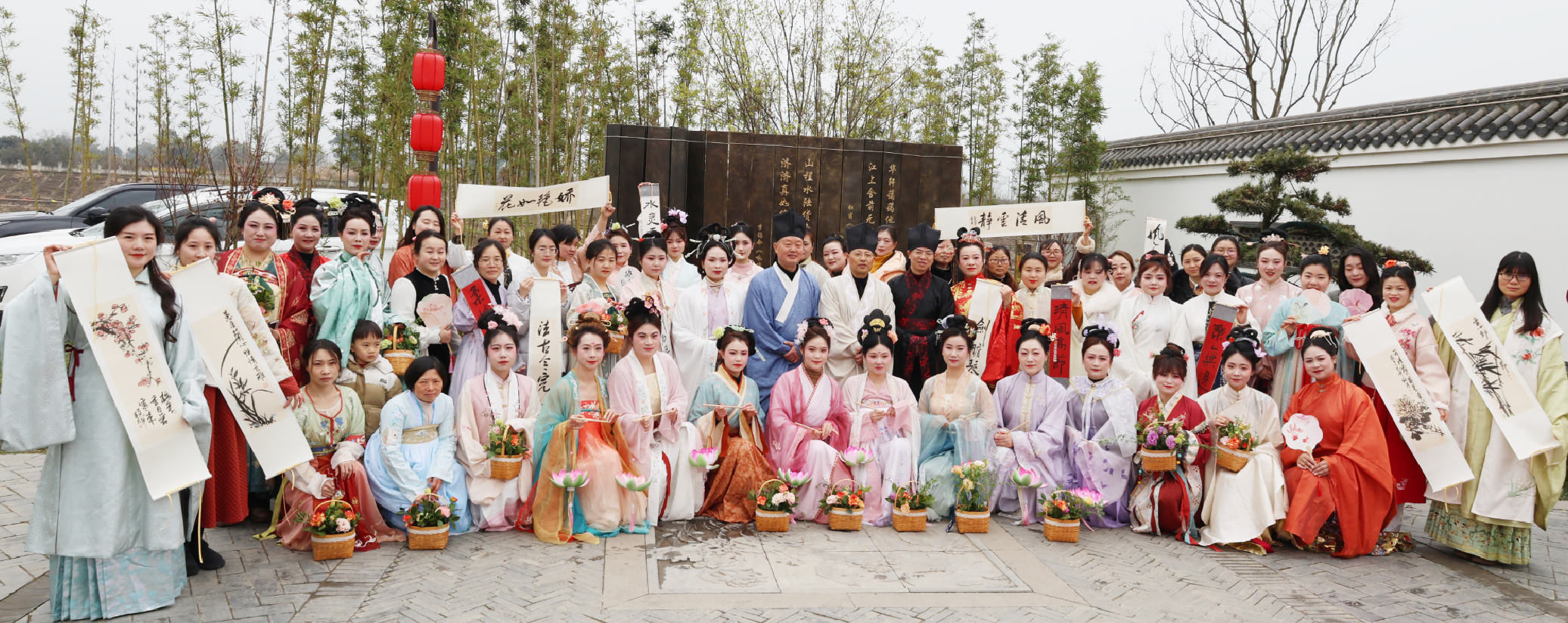 公司慶祝“三八”婦女節女職工體驗傳統文化魅力